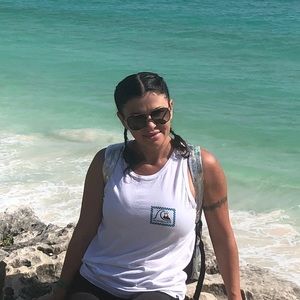 Meet your Posher, Monika